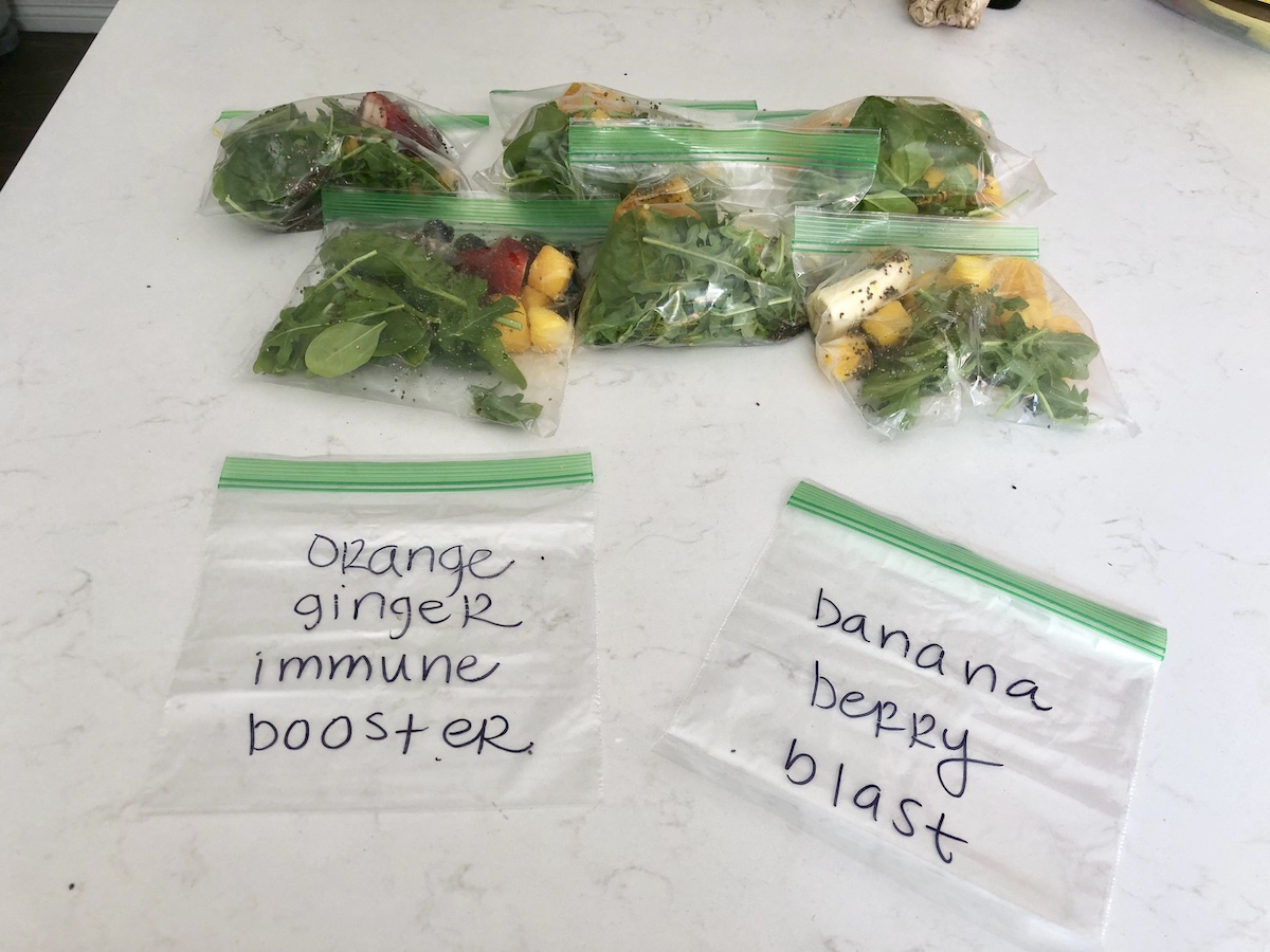 Clear baggies for the smoothie starters with clear labels