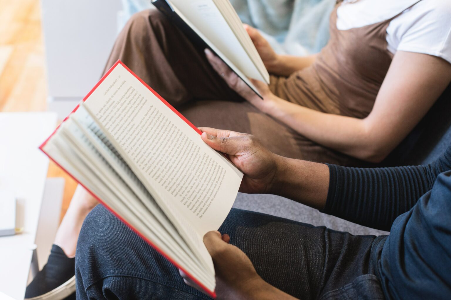 how to make friends without joining a book club