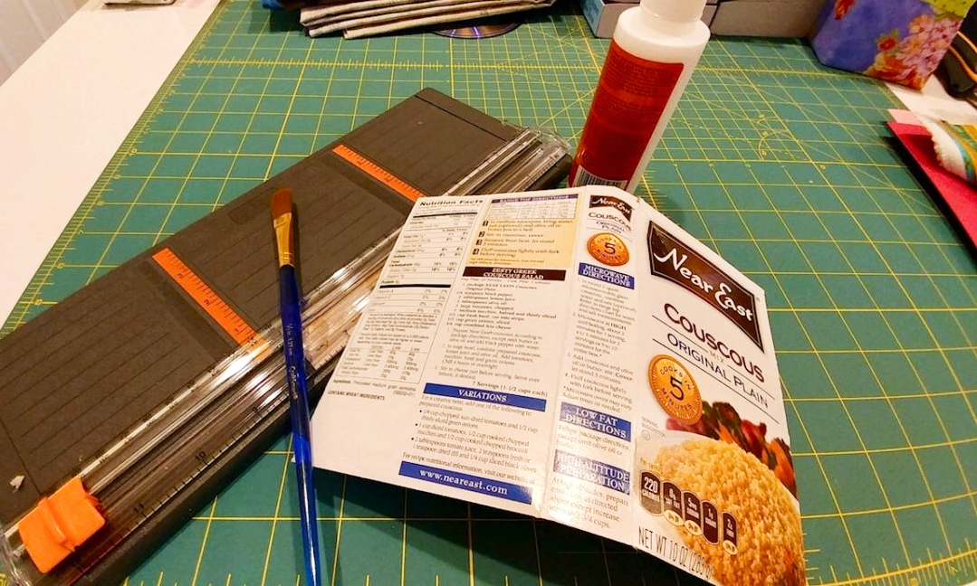 Forming the cover using an old pasta package