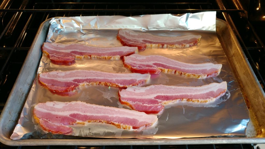 bacon in oven cooking