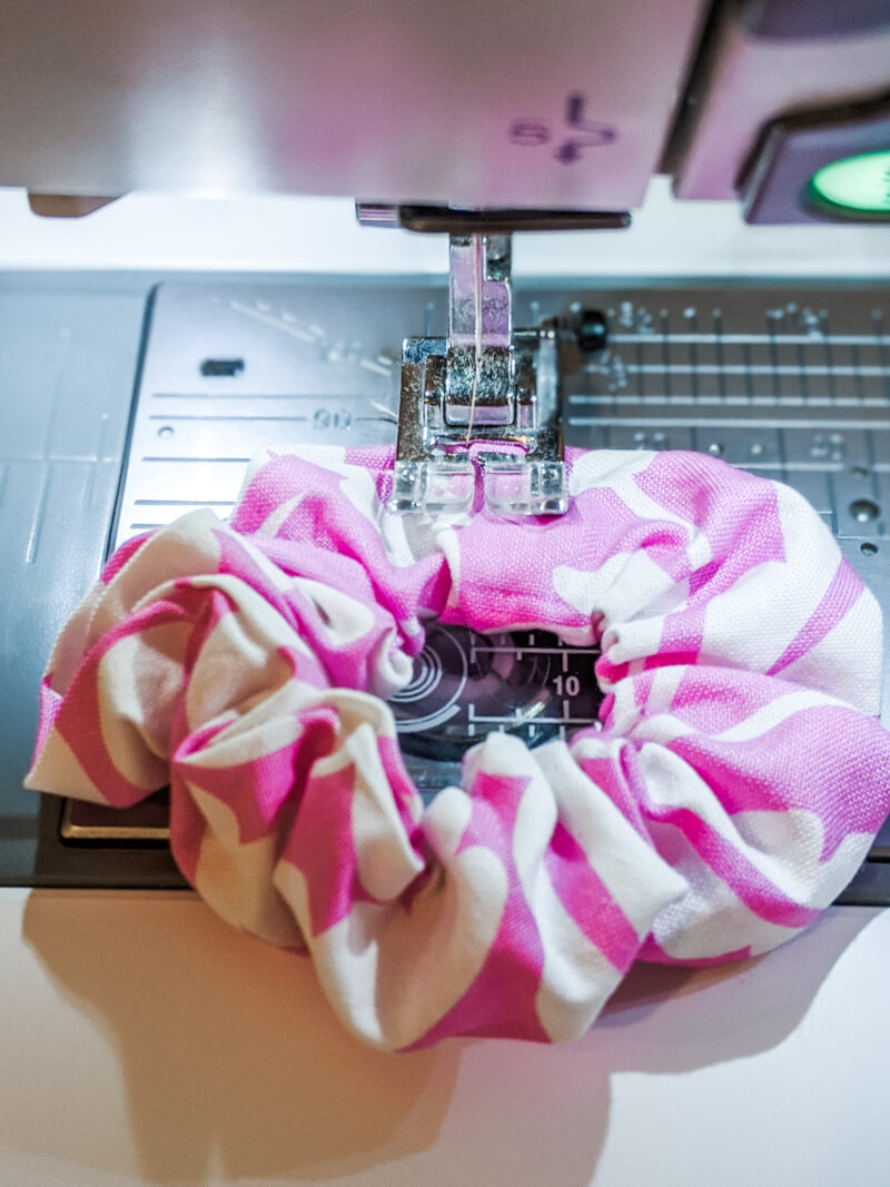 sewing the completed easy diy scrunchies