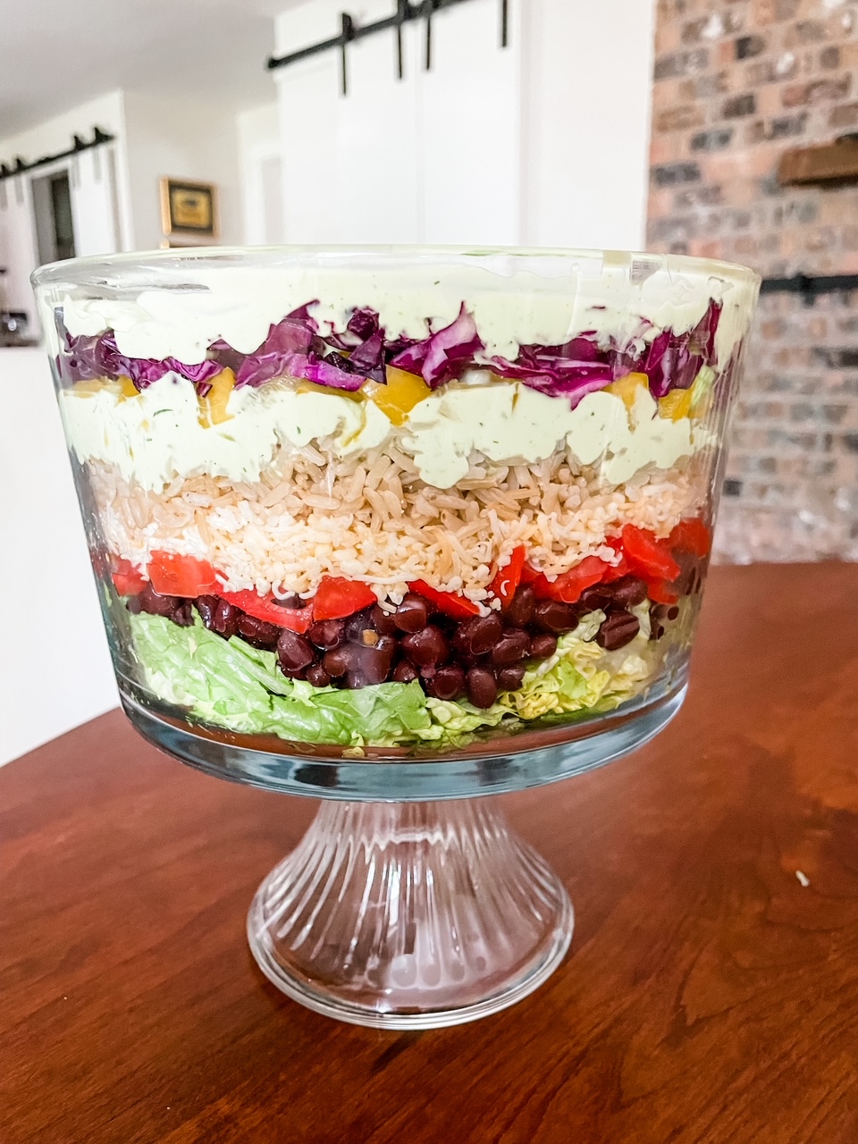 https://mariebostwick.com/wp-content/uploads/2022/06/Vegetarian-Layered-Salad-with-Avocado-and-Lime-Dressing-3.jpg