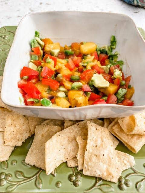 A sweet and spicy pico de gallo with grilled peaches