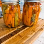 The 5-ingredient easy pickled carrots in jars