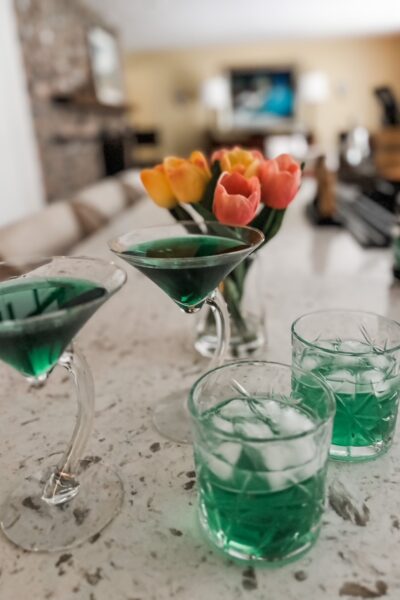 The vodka stingers cocktail and mocktail