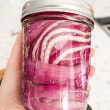 Quick-Pickled-Red-Onion-Recipe