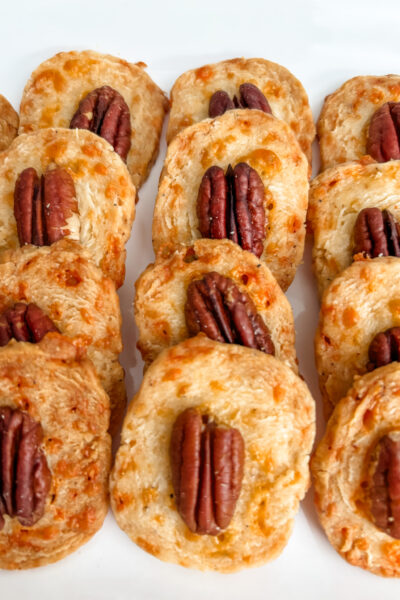 A tray full of the Southern Style Cheese Wafers