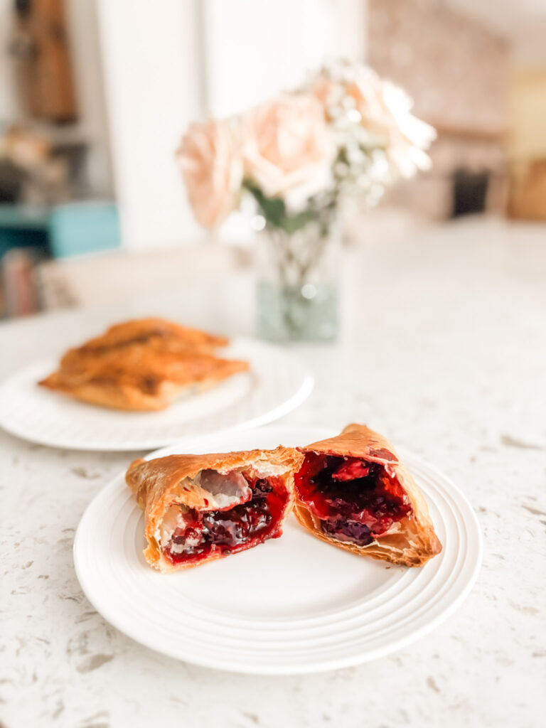 The finished puff pastry blackberry turnovers