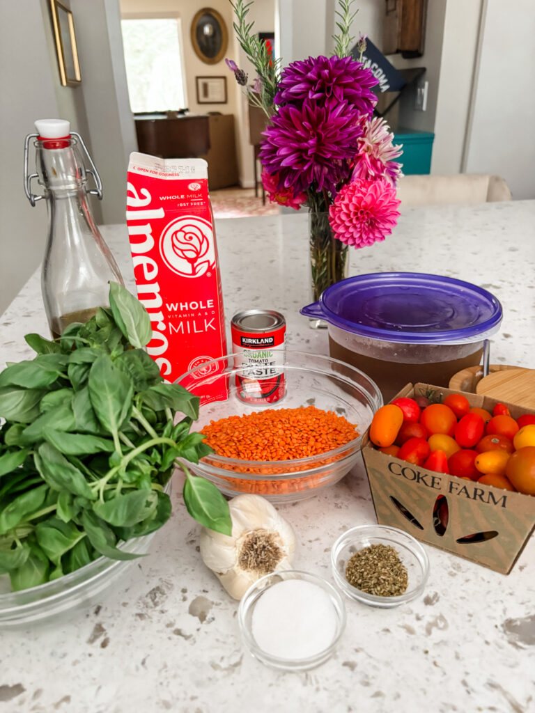 The ingredients for the Creamy Lentil and Tomato Slow Cooker Soup