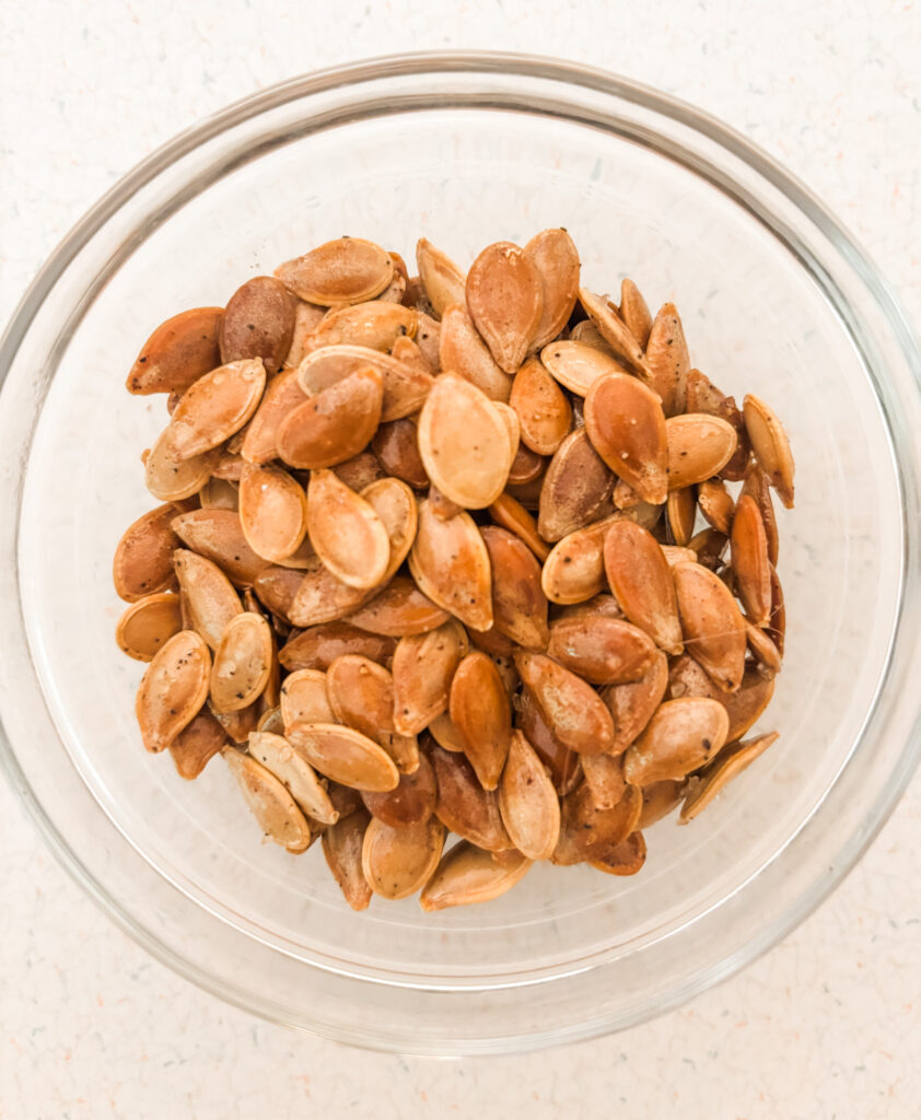 The finished roasted pumpkin seeds
