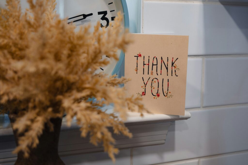 A sign saying "Thank You"